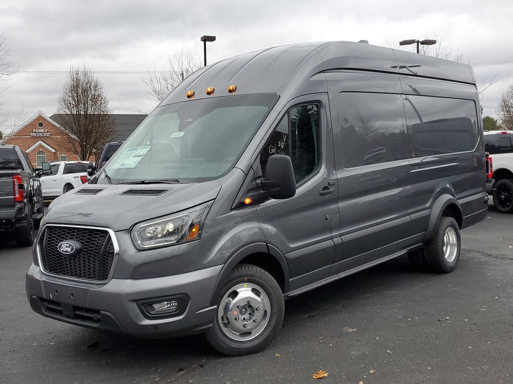 2026 Ford Transit Van Base's photo
