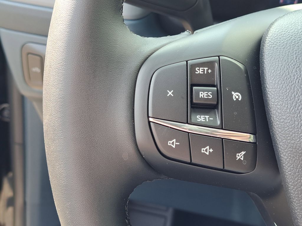 2025 Ford Maverick XLT - Photo 12