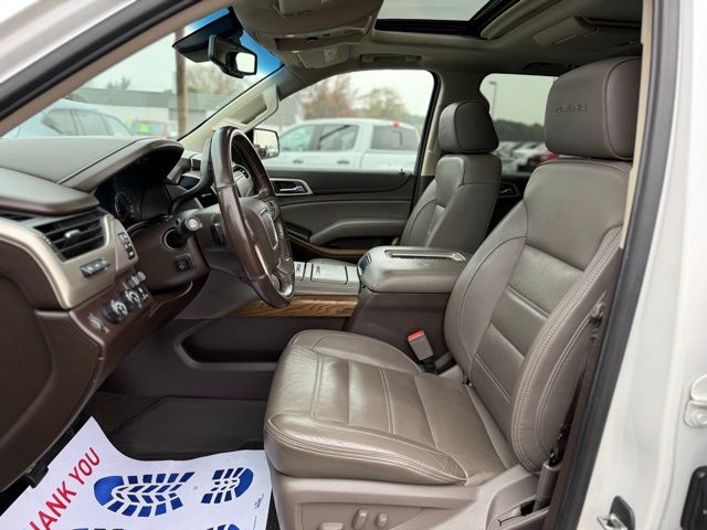 2019 Gmc Yukon XL Denali photo 2