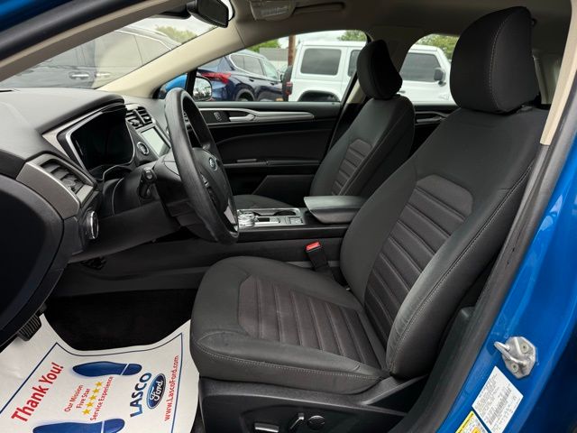 Used 2020 Ford Fusion SE with VIN 3FA6P0HD7LR125438 for sale in Fenton, MI