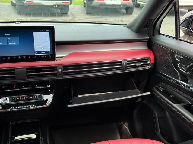 2025 Lincoln Corsair Grand Touring - Photo 33