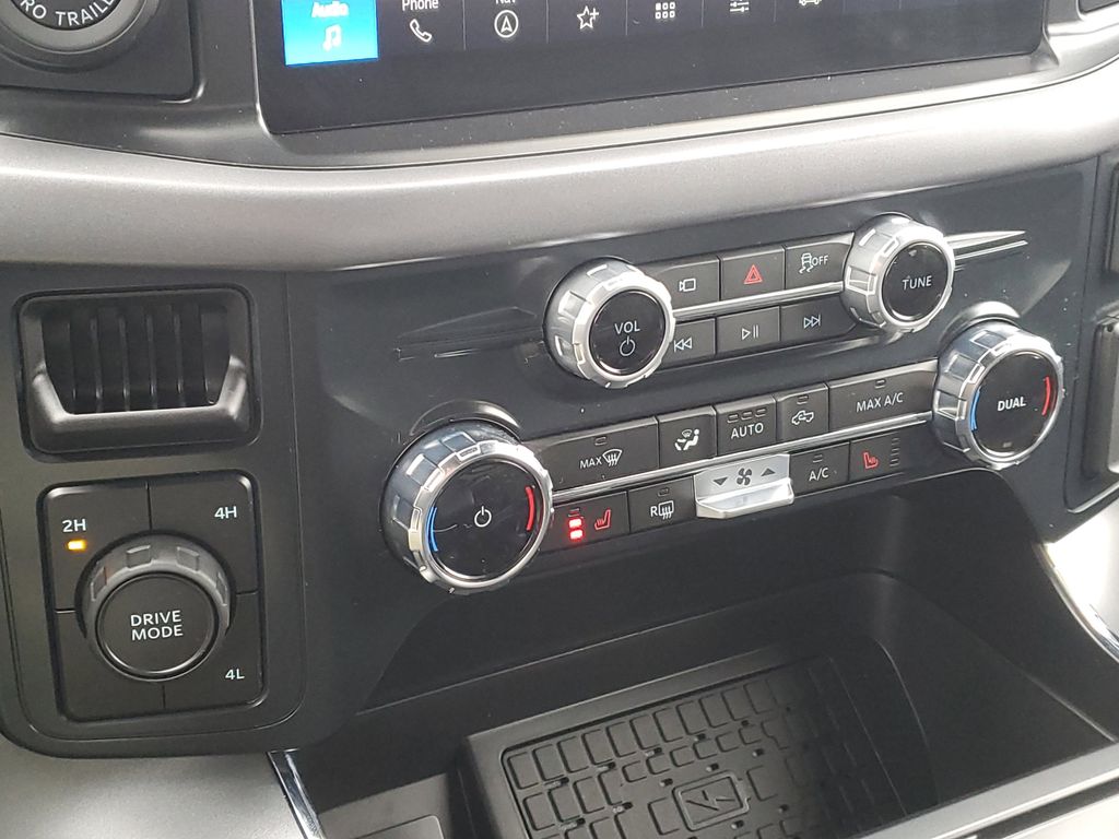 2025 Ford F-150 XLT - Photo 18