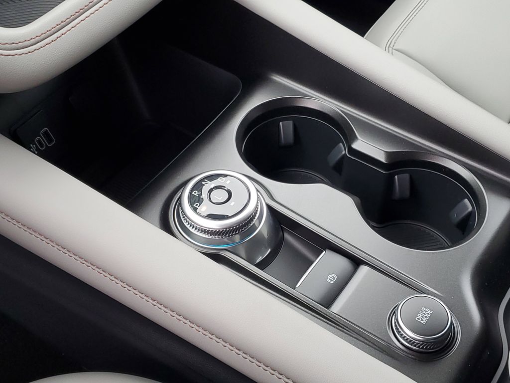 2026 Ford Explorer Active - Photo 21