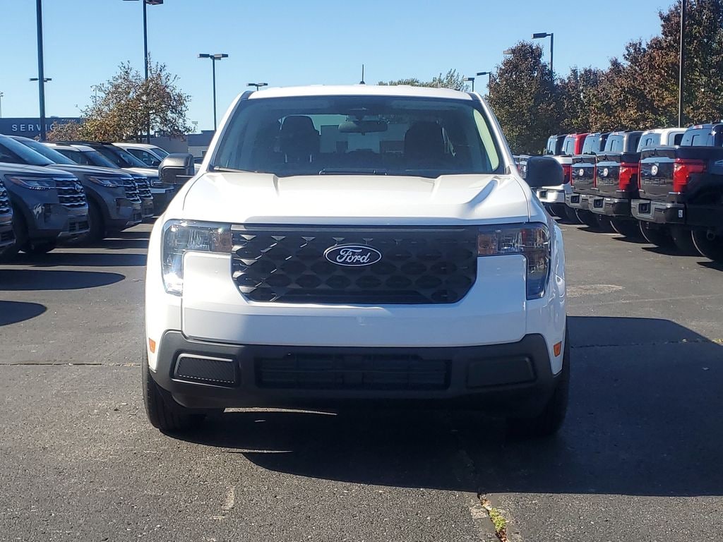 New 2025 Ford Maverick XL TRUCK