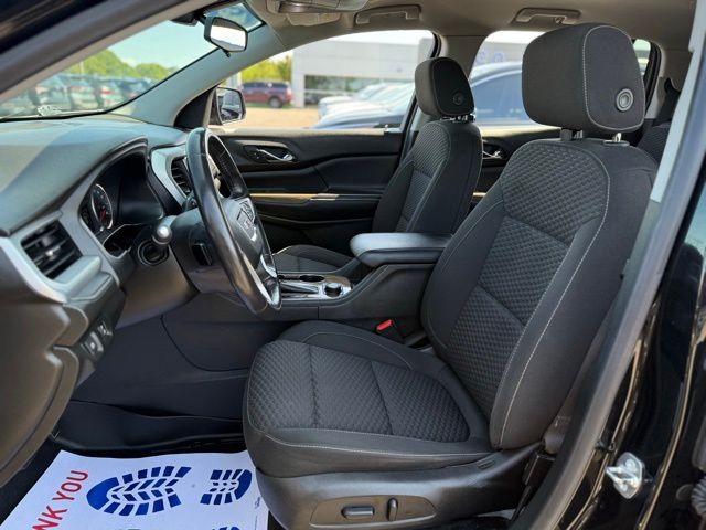 2018 Gmc Acadia SLE photo 2