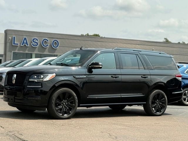 2023 Lincoln Navigator L
