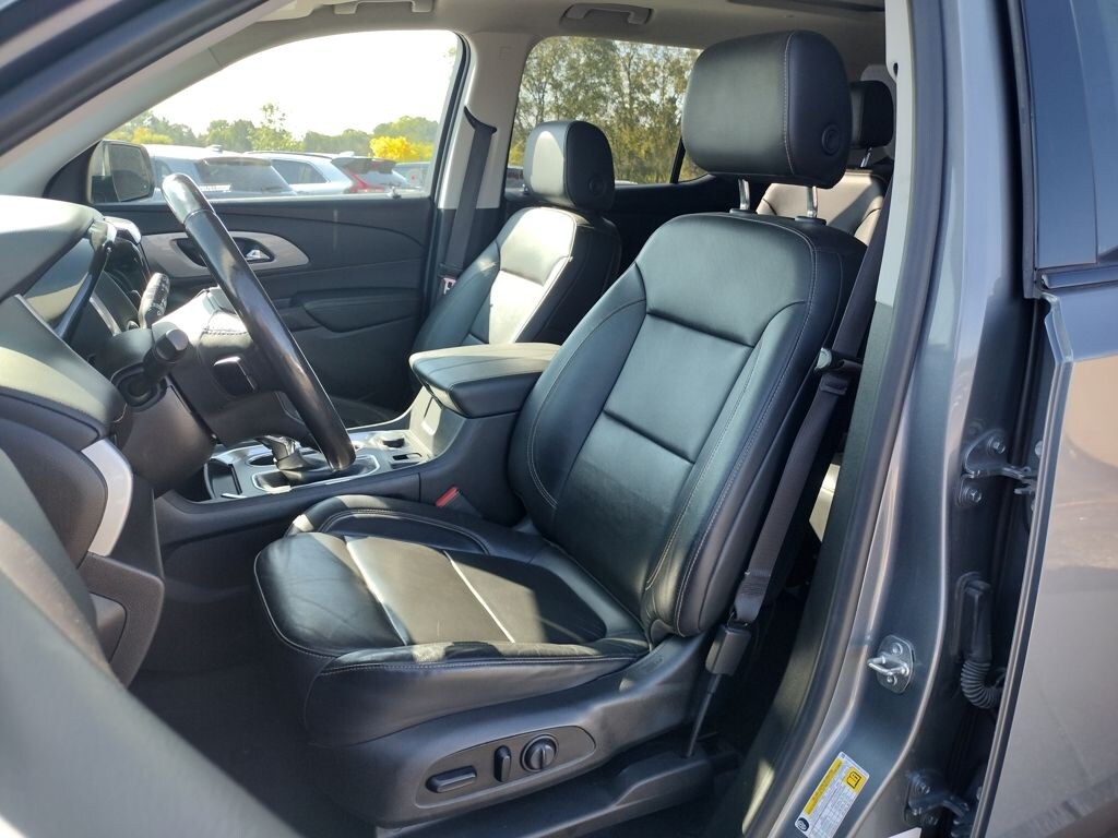 Used 2021 Chevrolet Traverse RS SUV