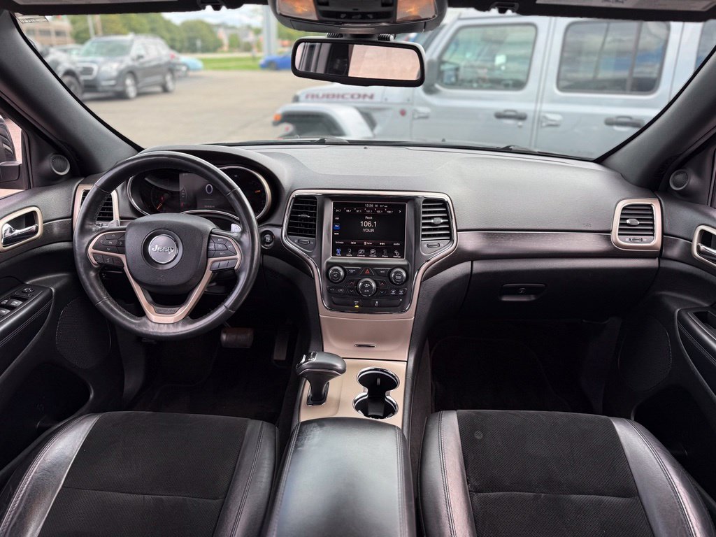 Used 2015 Jeep Grand Cherokee Laredo with VIN 1C4RJFAG4FC624913 for sale in Fenton, MI