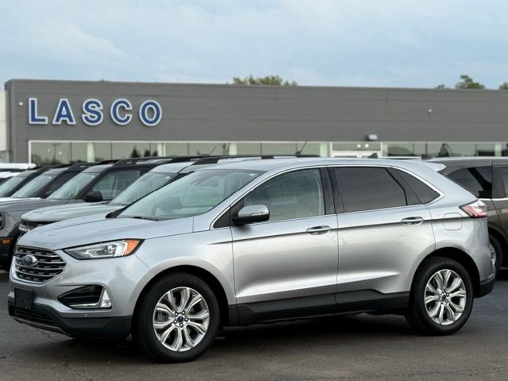 Certified 2022 Ford Edge Titanium SUV