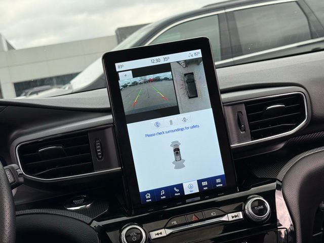 2023 Ford Explorer ST photo 4