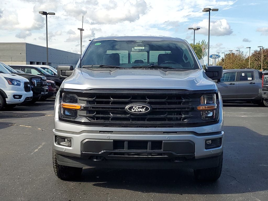 New 2025 Ford F-150 XLT TRUCK