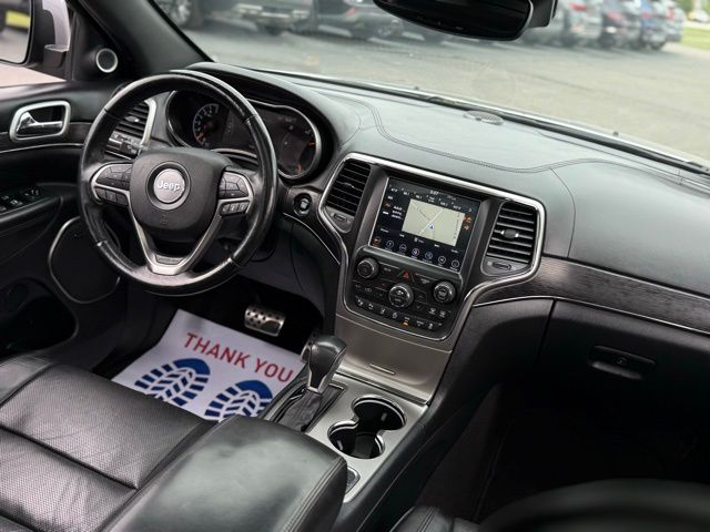 2018 Jeep Grand Cherokee Overland High Altitude photo 3