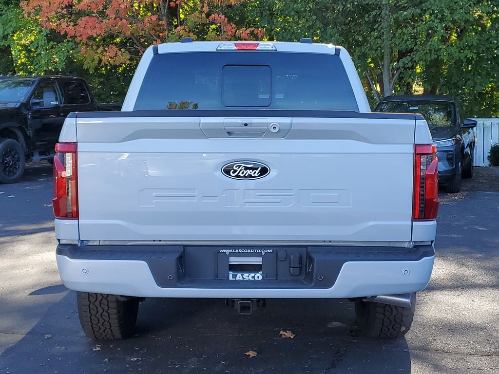 2025 Ford F-150 XLT photo 3