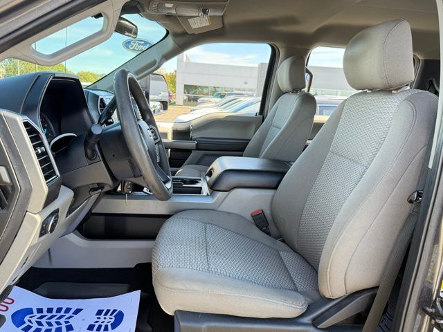 2020 Ford F-250 XLT photo 2