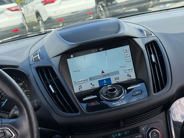 2019 Ford Escape Titanium photo 4