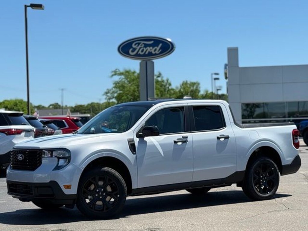 New 2026 Ford Maverick XLT TRUCK