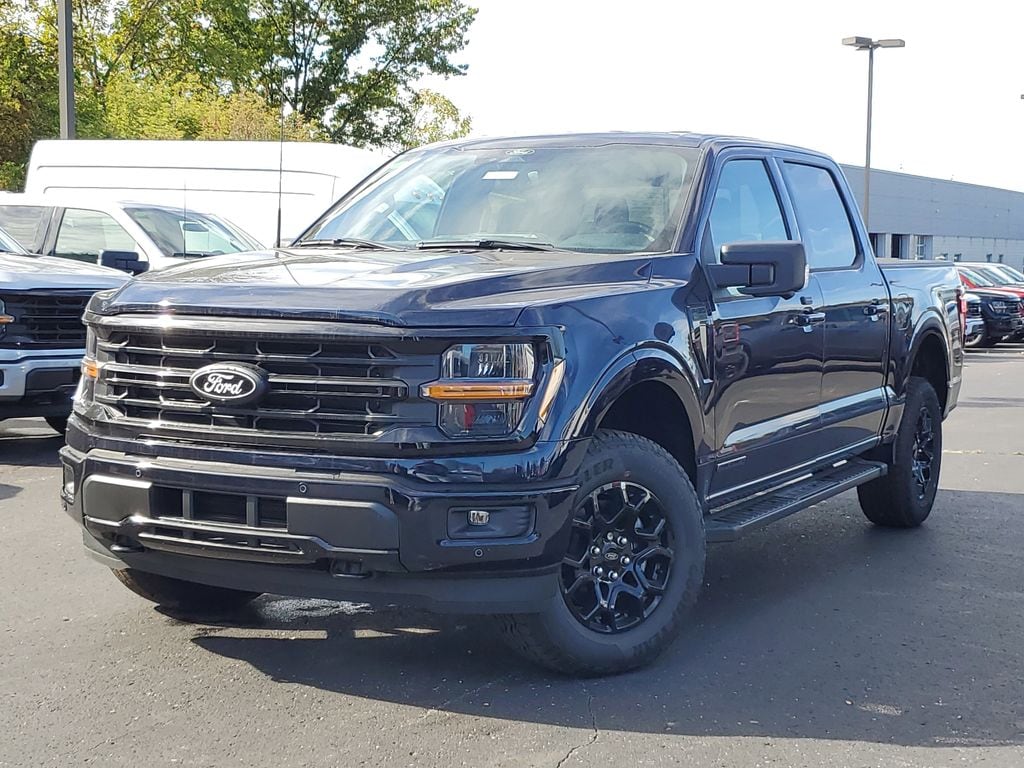 New 2025 Ford F-150 XLT TRUCK