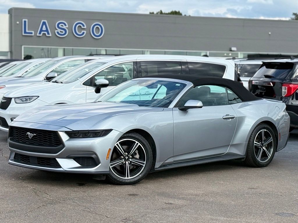 2025 Ford Mustang Convertible 