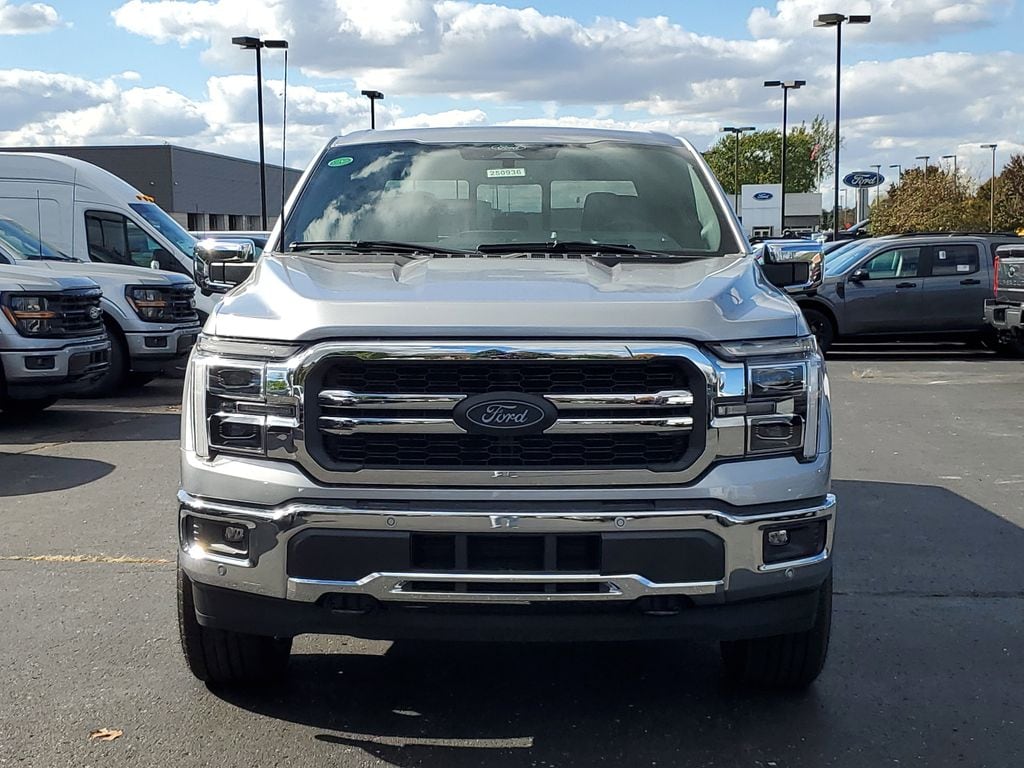 New 2025 Ford F-150 Lariat TRUCK