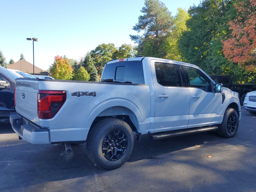 2025 Ford F-150 XLT photo 4