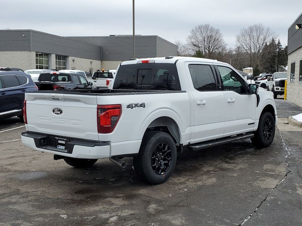 New 2025 Ford F-150 XLT TRUCK