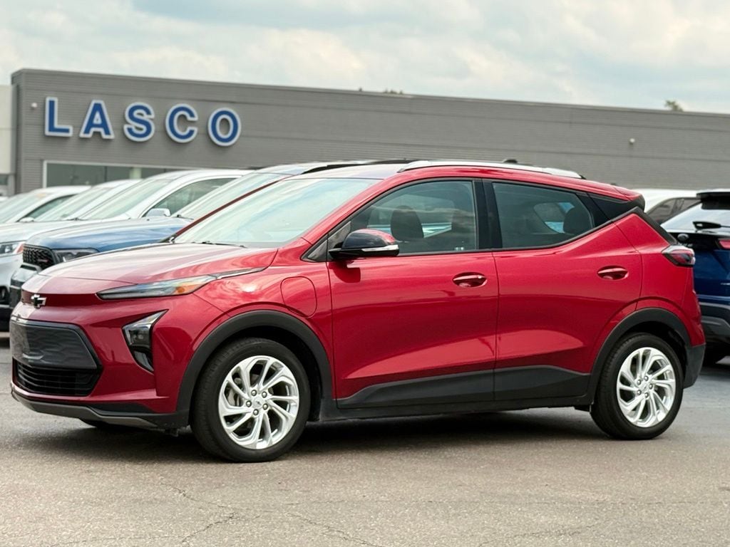 Certified 2022 Chevrolet Bolt EUV LT with VIN 1G1FY6S0XN4116396 for sale in Fenton, MI