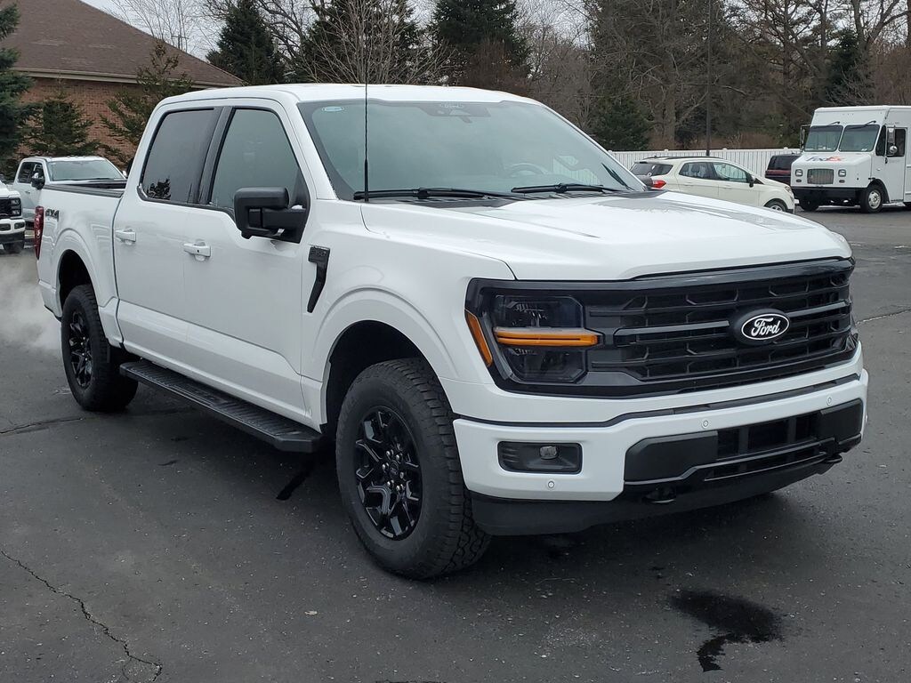 New 2025 Ford F-150 XLT TRUCK