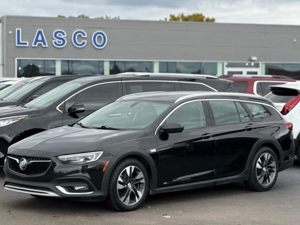 Certified 2018 Buick Regal Tourx Essence WAGON
