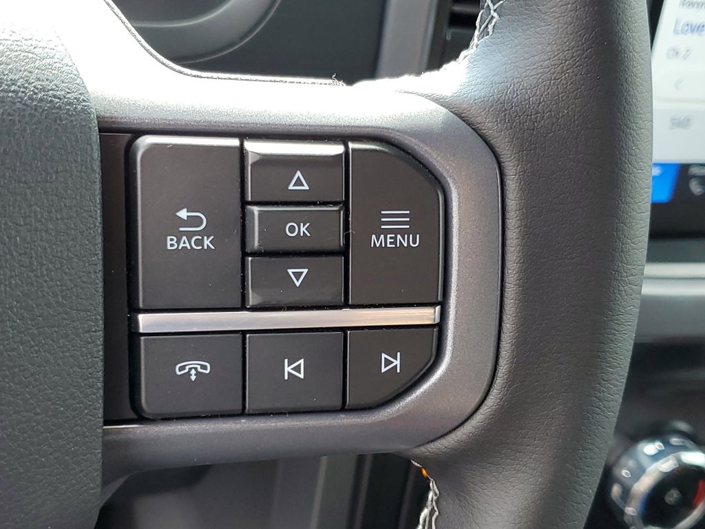 2025 Ford F-150 XLT - Photo 13