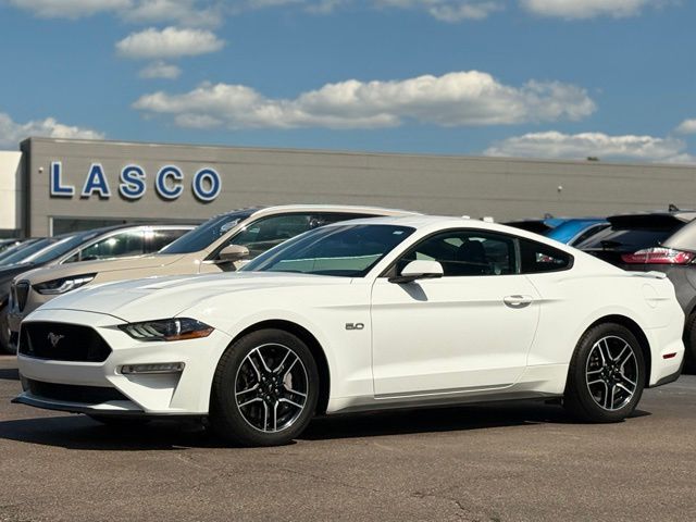 2021 Ford Mustang Coupe 