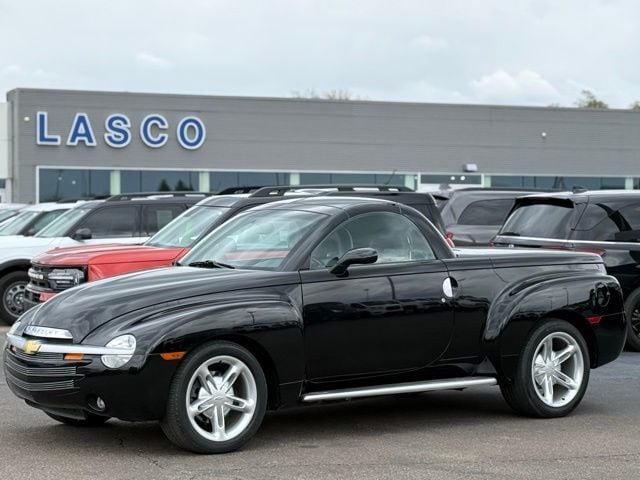 2003 Chevrolet SSR LS