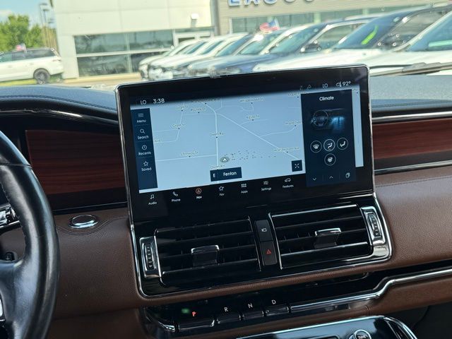 2022 Lincoln Navigator Reserve photo 3