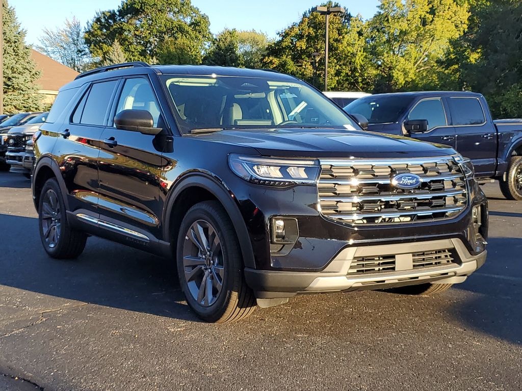New 2025 Ford Explorer Active SUV