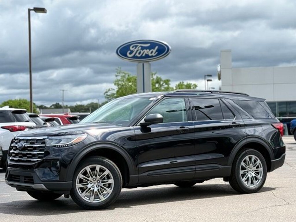 New 2026 Ford Explorer Active SUV