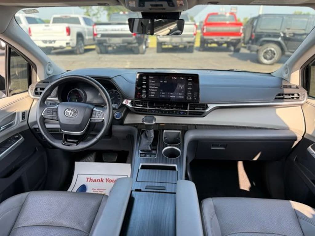 Certified 2021 Toyota Sienna Limited 7 Passenger PASSENGER VAN