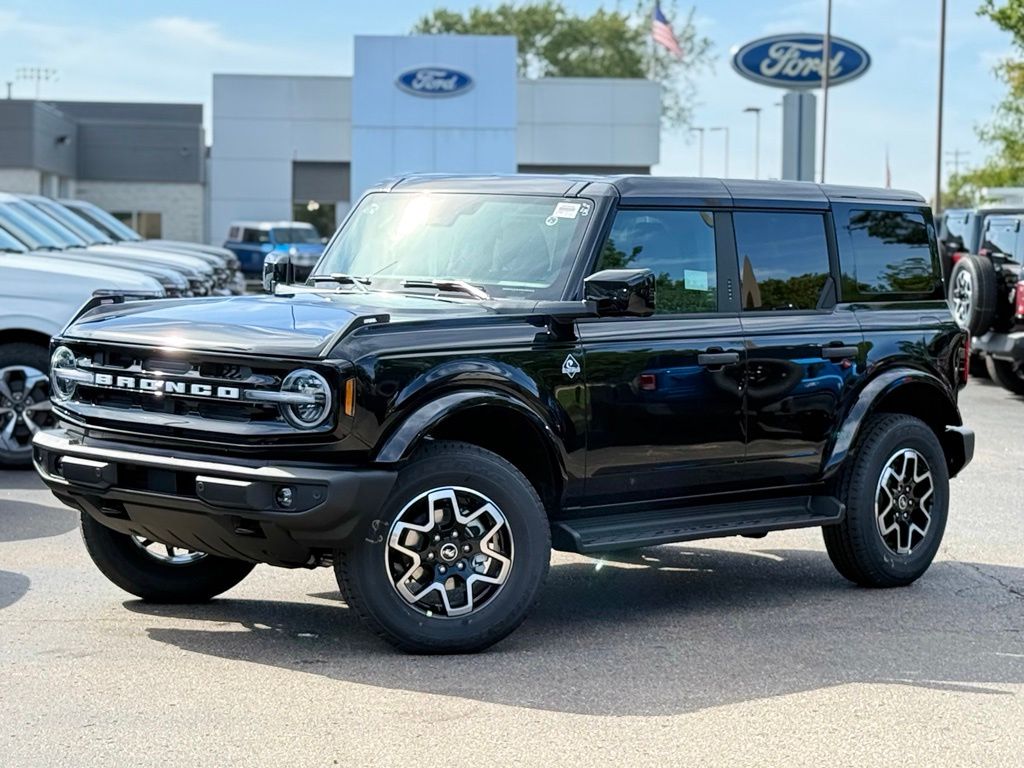 New 2026 Ford Bronco Outer Banks® SUV