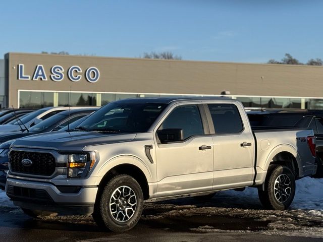 2023 Ford F-150 XL's photo