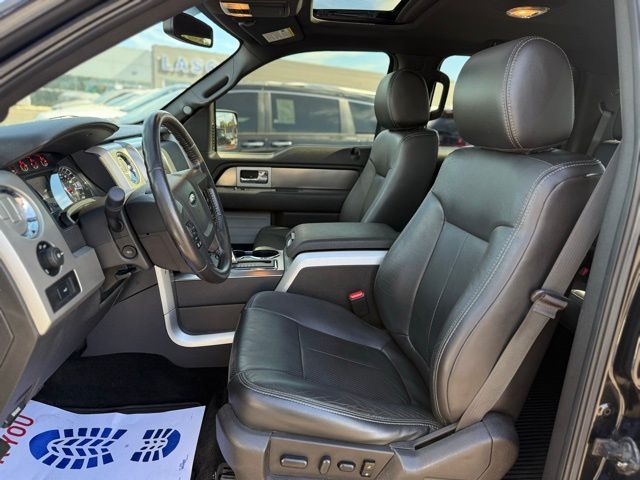 2014 Ford F-150 FX4 photo 2