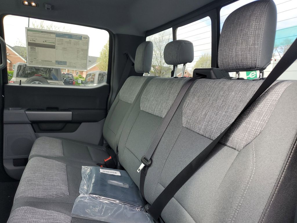 2026 Ford F-350 Super Duty XLT - Photo 27