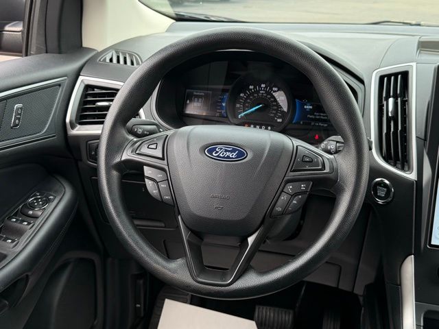 2024 Ford Edge SE photo 4