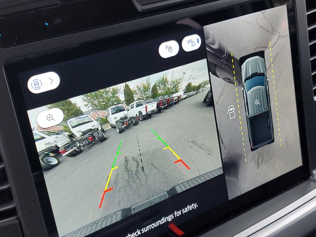 2025 Ford F-150 XLT - Photo 20