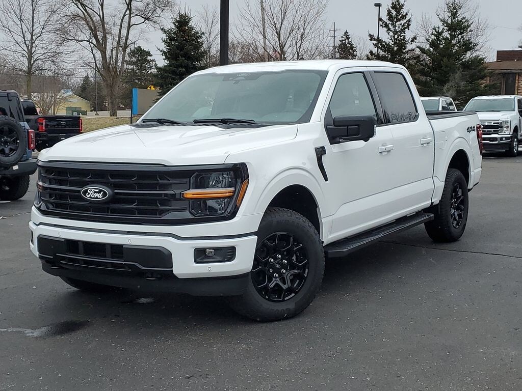 New 2025 Ford F-150 XLT TRUCK