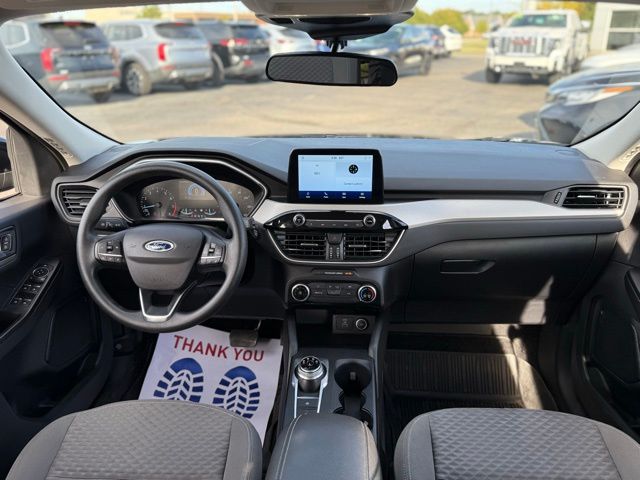 2021 Ford Escape SE photo 3