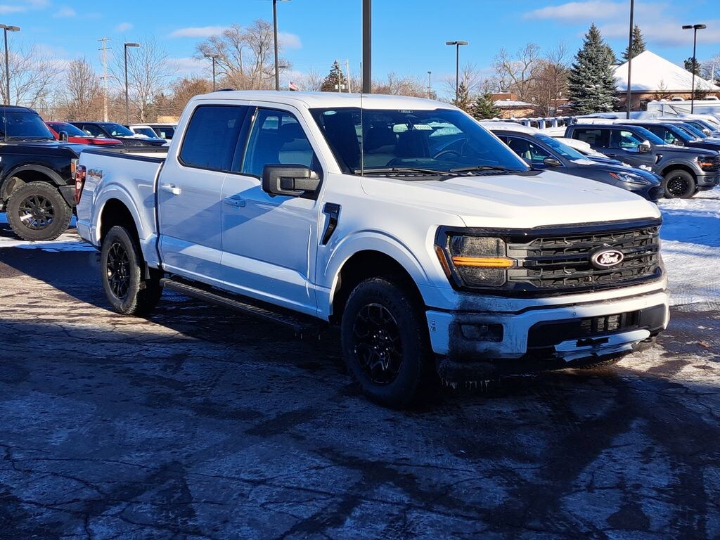 New 2025 Ford F-150 XLT TRUCK