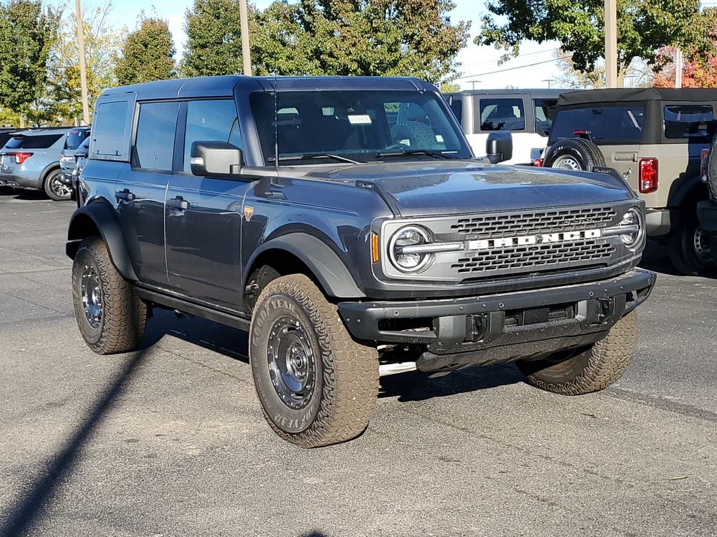 New 2025 Ford Bronco Badlands SUV