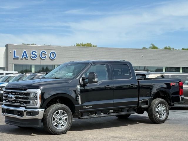 2026 Ford F-350 Lariat 4x4 Crew Cab 6-3/4' Box SRW's photo