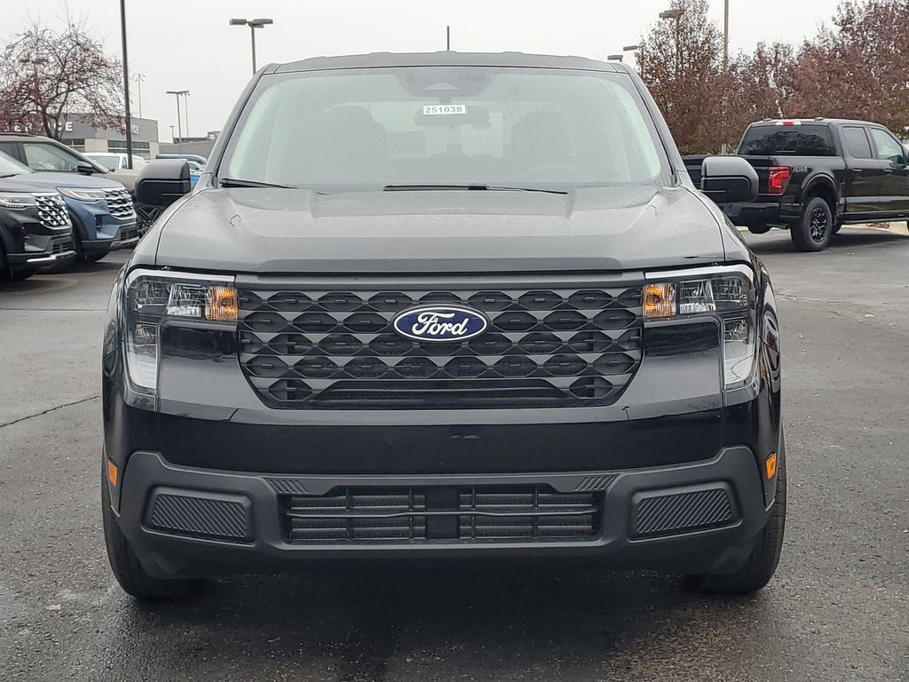 2025 Ford Maverick XL photo 2