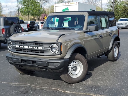 2025 Ford Bronco Base SUV