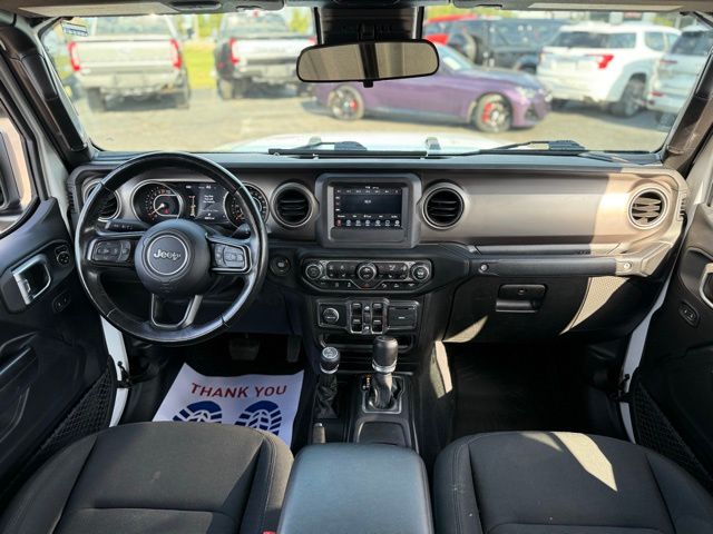 2020 Jeep Gladiator Sport photo 3