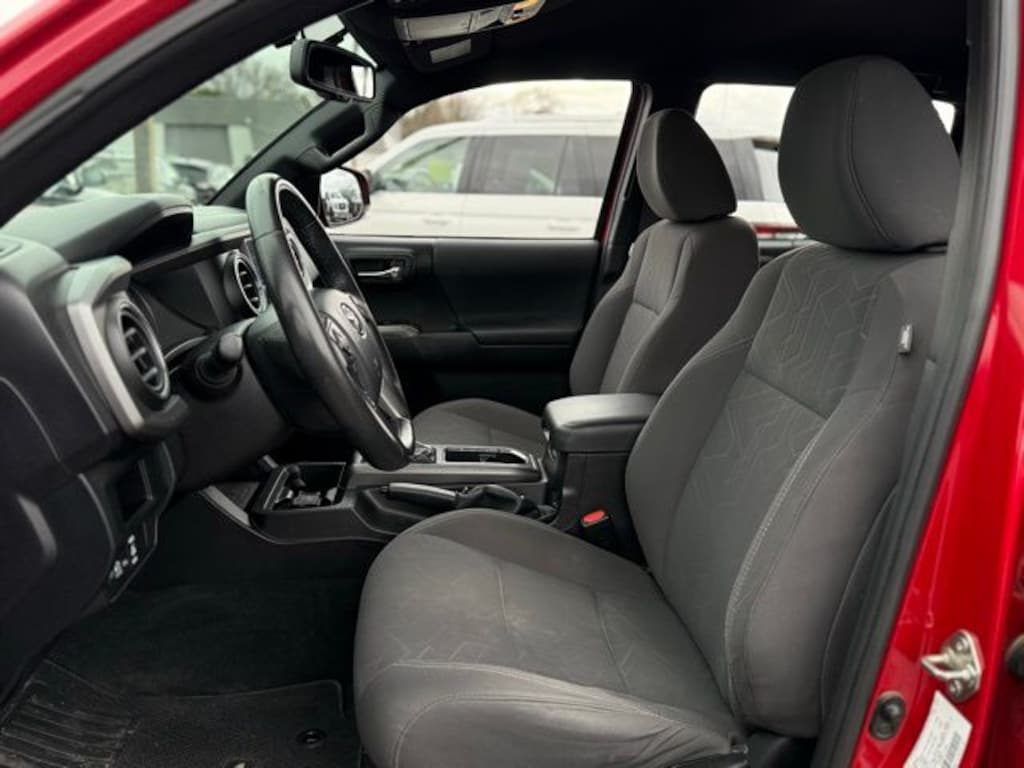 Certified 2016 Toyota Tacoma SR Truck